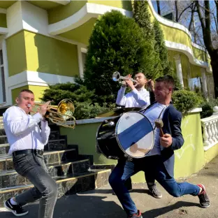 Юліан   Яцуляк 