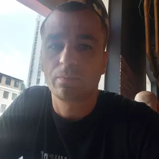 Юрий  Гриценко