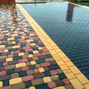 Юрій  Аркадійович  Волощук 