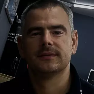 Богдан    Миронюк