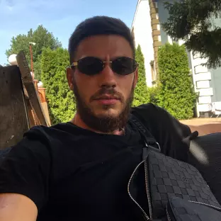 Дмитро Олександрович Кравчук