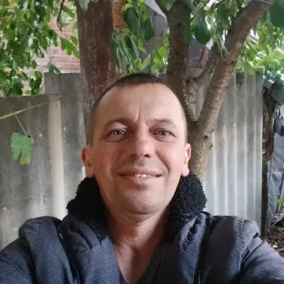 Александр  Дзюба