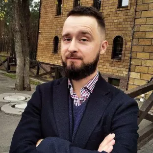Дмитро  Володимирович