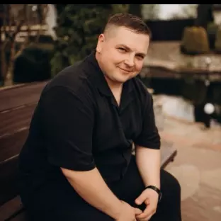 Андрій   Хомин