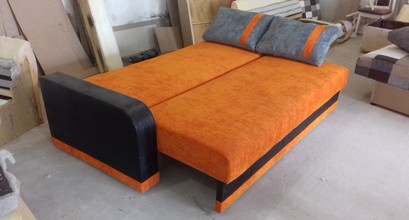 Класичний диван євро книжка