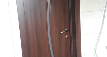 двері між кімнатні