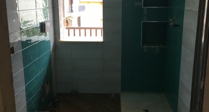 Укладка плитки в ванній кімнаті