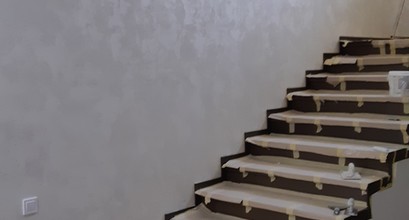 Нанесение декоративной штукатурки