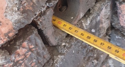 Отвори під газопровід