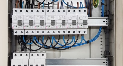 Монтаж нового питания морозильных камерам