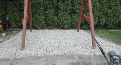   Укладання бруківки,граніту