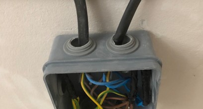 Квартира 40 кв. м. По роботі 8000 грн.   Плюс 15% мінус на матеріали.