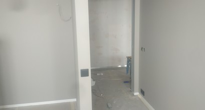 Поклейка стехлохолс и покраска.