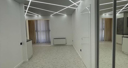 Ремонт квартири під ключ з освітленням LED-лініями.
