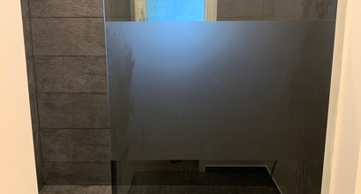 Душ в ванной комнате 