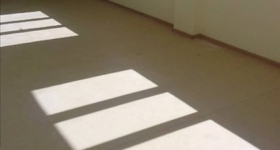 Коммерческий линолеум с заводом на стену 