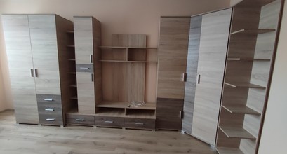 Складання меблевої стінки