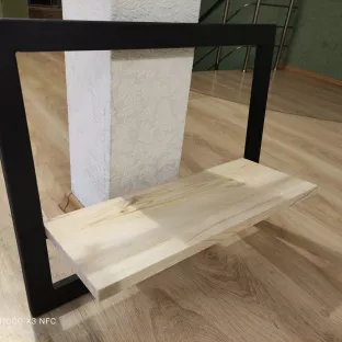 Поличка лофт