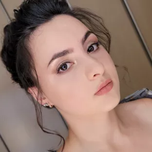 Макіяж Зачіска Бровіст