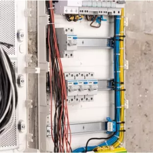 Встановлення електрики під ключ у будинку 