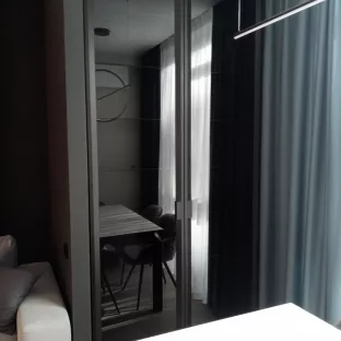 Багато фото. Не пропускає по об'єму і розміру