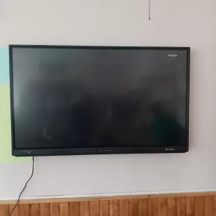 Телевізор монтаж