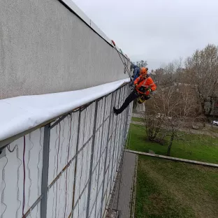 Демонтаж/Монтаж банеру на спорткомплексі Манеж м.Запоріжжя 