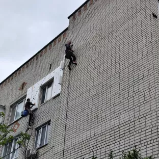 Утеплення фасадів покрівельні роботи