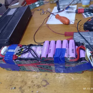 Ремонт акамулятора електровелосипеда 