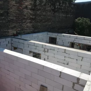 Кладка газоблоку